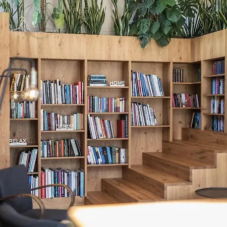 Arlmont 4 Stern Superior Hotel 4*