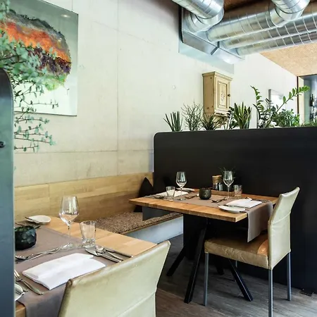 Arlmont 4 Stern Superior Hotel 4*