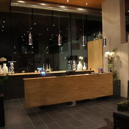 Arlmont 4 Stern Superior Hotel 4*