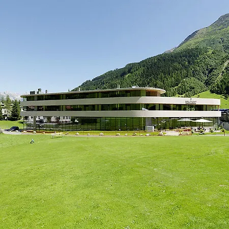 Arlmont 4 Stern Superior