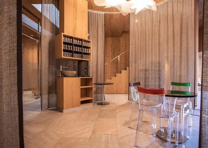 Arlmont 4 Stern Superior Hotel 4*