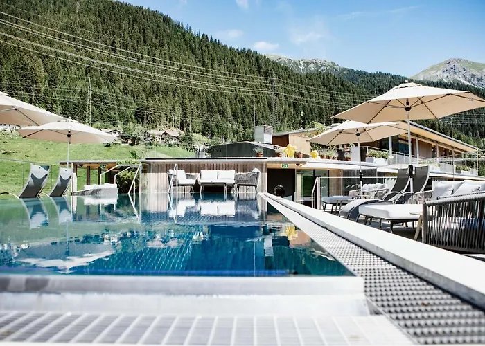 Hotel Arlmont 4 Stern Superior 4*