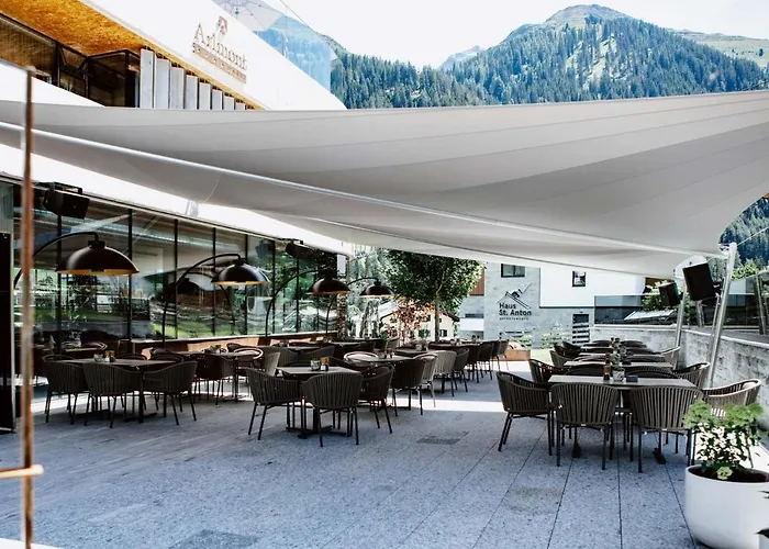 Arlmont 4 Stern Superior