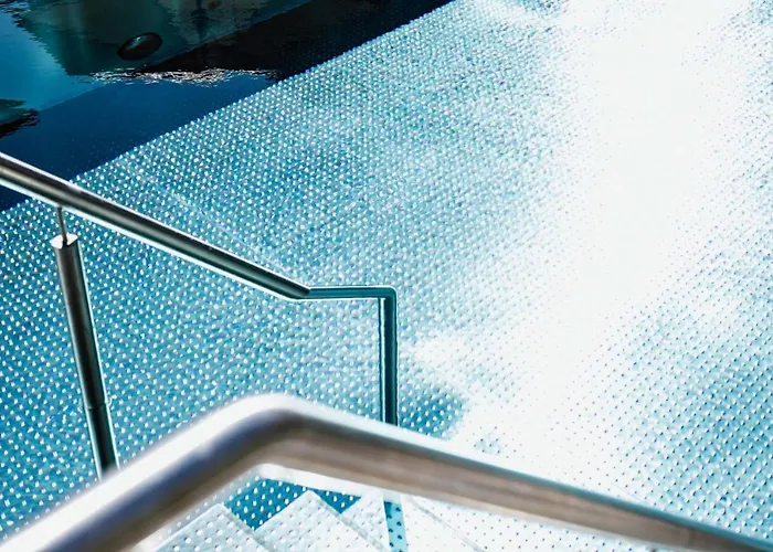 Arlmont 4 Stern Superior 4*