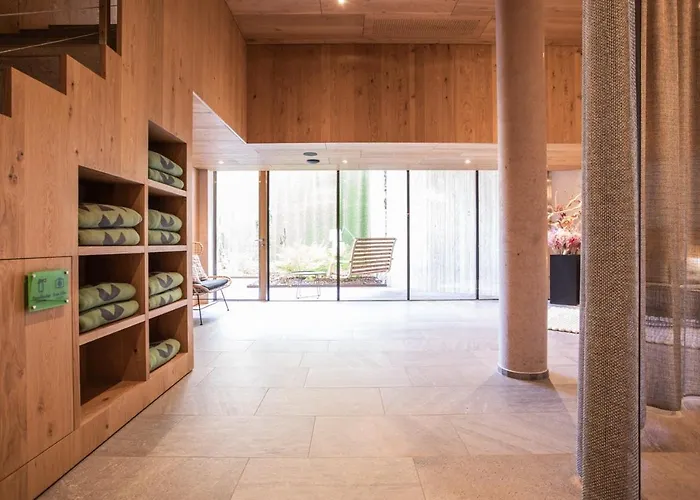 Arlmont 4 Stern Superior Hotel 4*