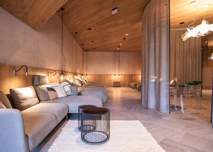 Arlmont 4 Stern Superior Hotel