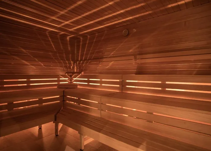 Arlmont 4 Stern Superior Hotel 4*