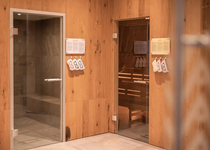 Arlmont 4 Stern Superior Sankt Anton am Arlberg