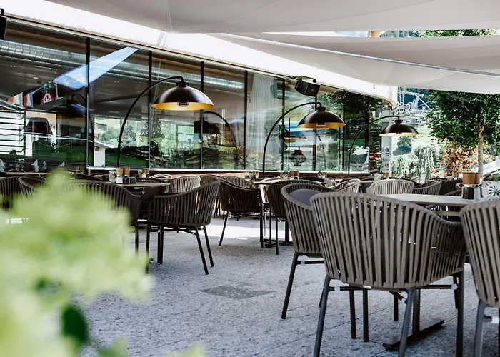 Arlmont 4 Stern Superior Hotel Sankt Anton am Arlberg