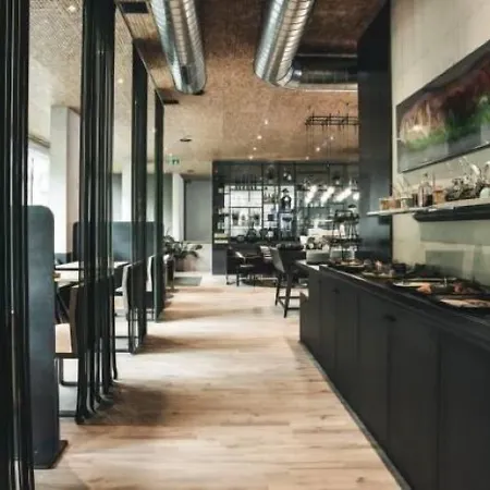 Arlmont 4 Stern Superior Sankt Anton am Arlberg